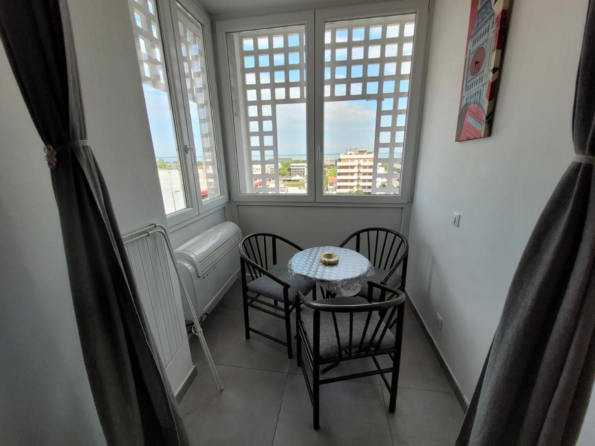 Rosato 2 Sea View Apartment Lignano Sabbiadoro Dış mekan fotoğraf
